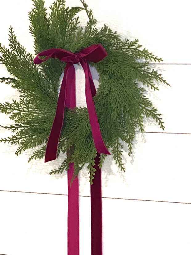 Traditional Red Mini Cedar Cabinet Wreaths with Ribbon