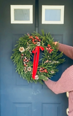 Mistletoe Berry  Holiday Wreath